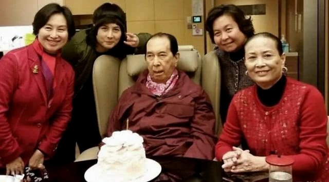 豪门风云:曾让赌王四太拼命提防的女性,为何没能成为赌王五太?