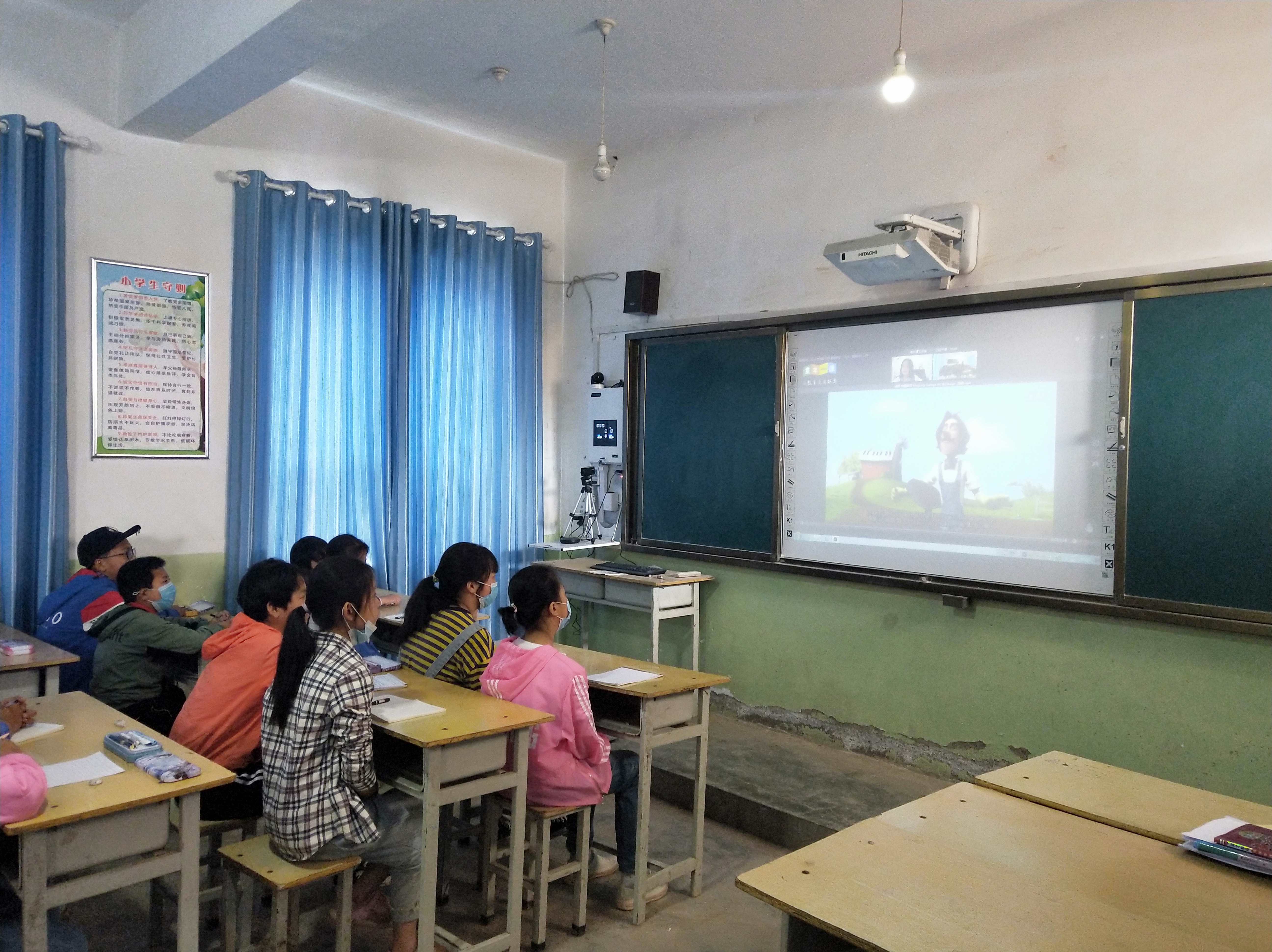 "在线支教"三年,他们为贫困地区小学带去免费音乐课