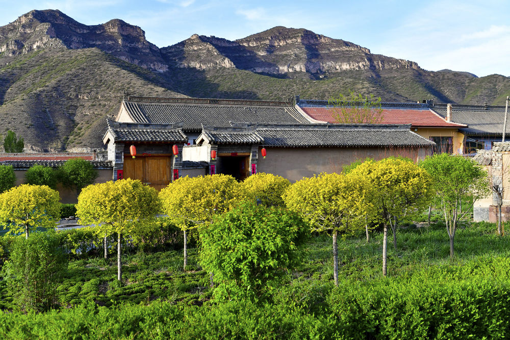 山西岢岚县宋家沟村旧貌新颜