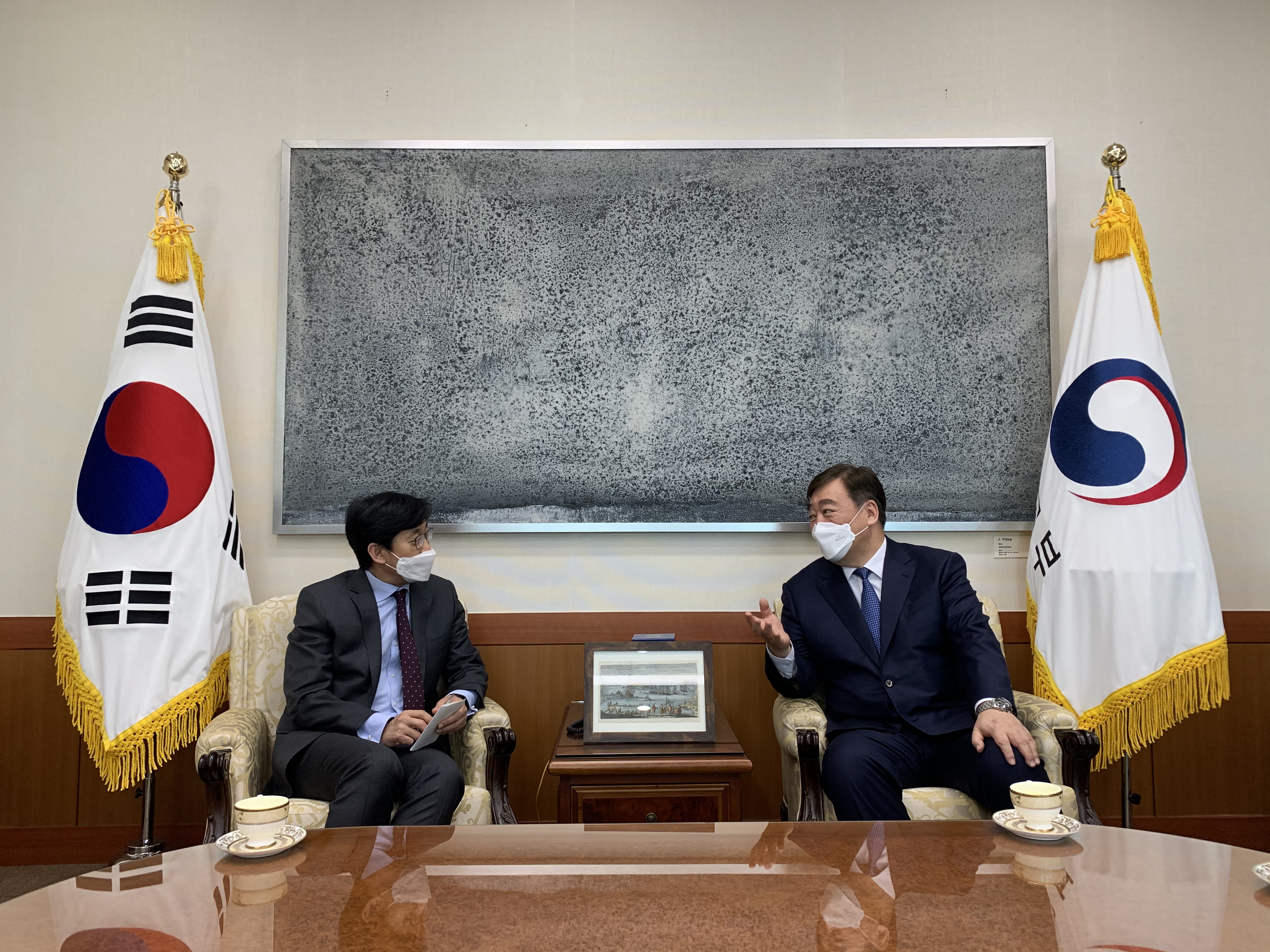 中国驻韩大使:中韩关系面临提质升级新机遇