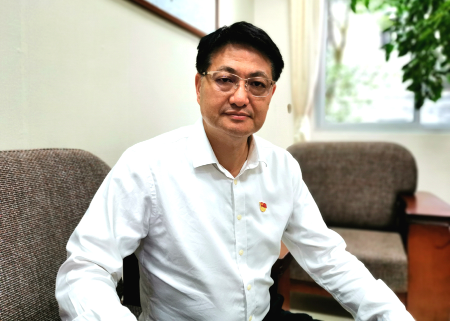 上杭县委副书记,龙岩古田红色资源保护与发展管理中心主任邱伟勤.