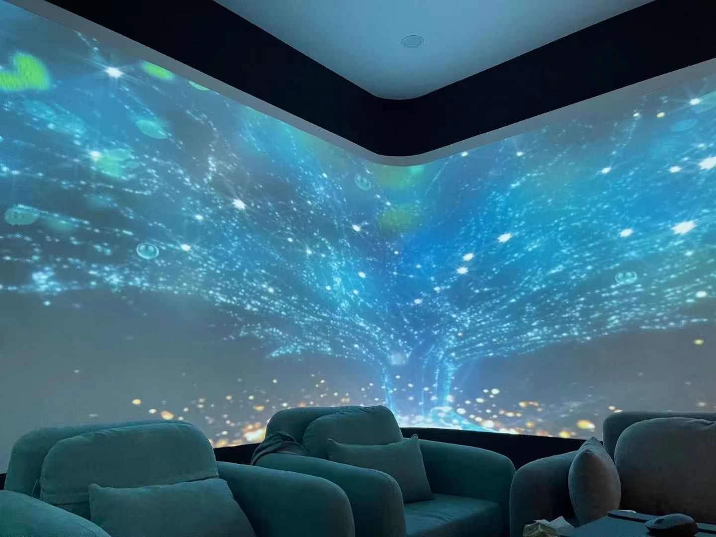 呱呱店里的全息投影房间,受访者供图