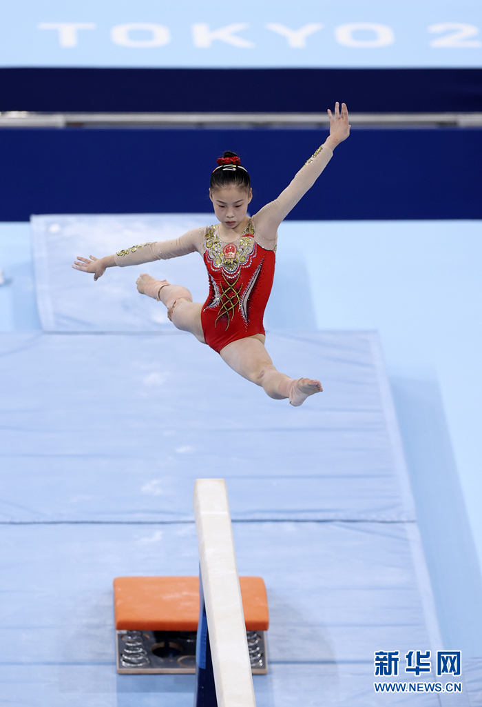 中国选手管晨辰,唐茜靖包揽东京奥运会体操女子平衡木