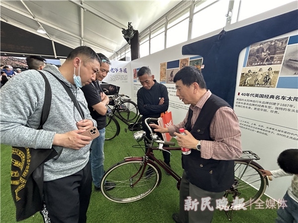 玩古董自行车的“上海爷叔”再度登陆中国国际自行车展