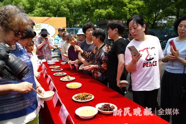 北蔡长桌宴进行时：本土美食与文化的盛宴