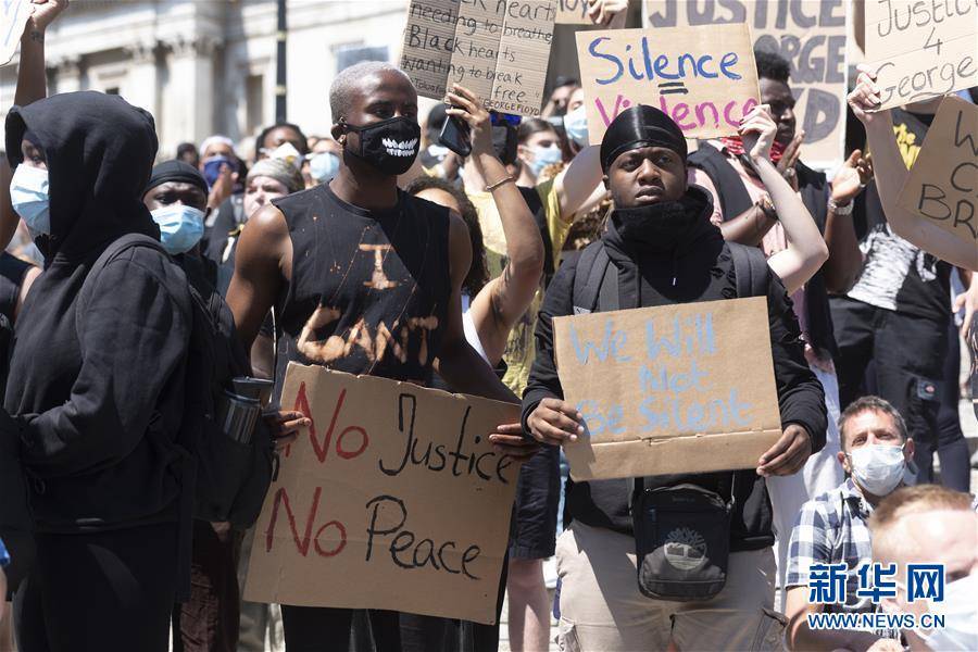 （国际）（2）英国伦敦举行示威活动抗议美国警察执法失当