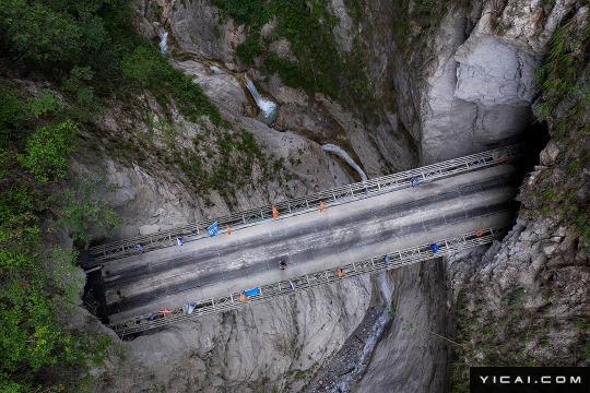 新华社 人民视觉|图说这一周 ：全球累计新冠确诊病例超1100万例 死亡逾52万