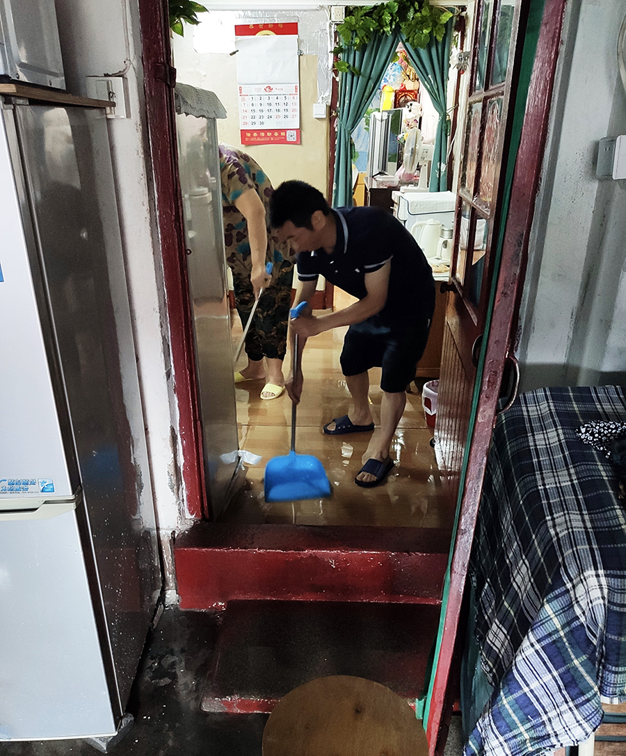 上观新闻|曾因一场雨淹8000户，过去是上海重灾区，今天在暴雨中他们还好吗？