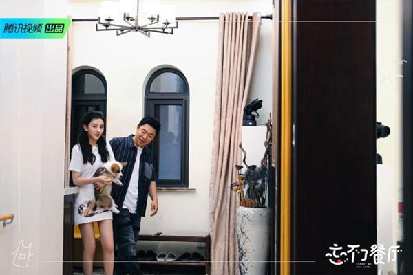 中国网娱乐|《忘不了餐厅》第二季回归 "店长团"逗趣考察老年宿舍