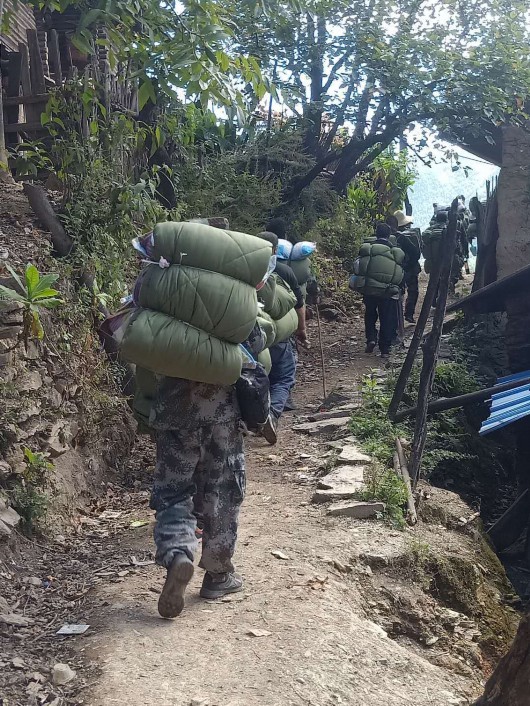 人民日报客户端|云南怒江：7000余名干部奋战一线 不让一个群众因灾返贫