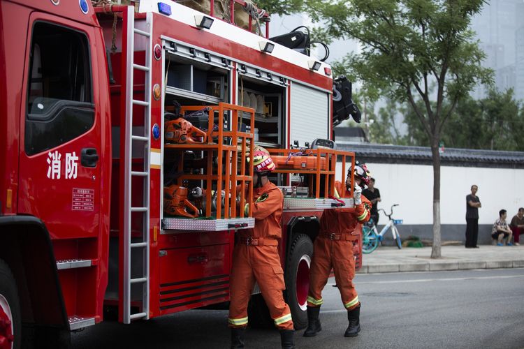 人民日报客户端陕西频道|空地一体应急救援，这场演练燃爆了