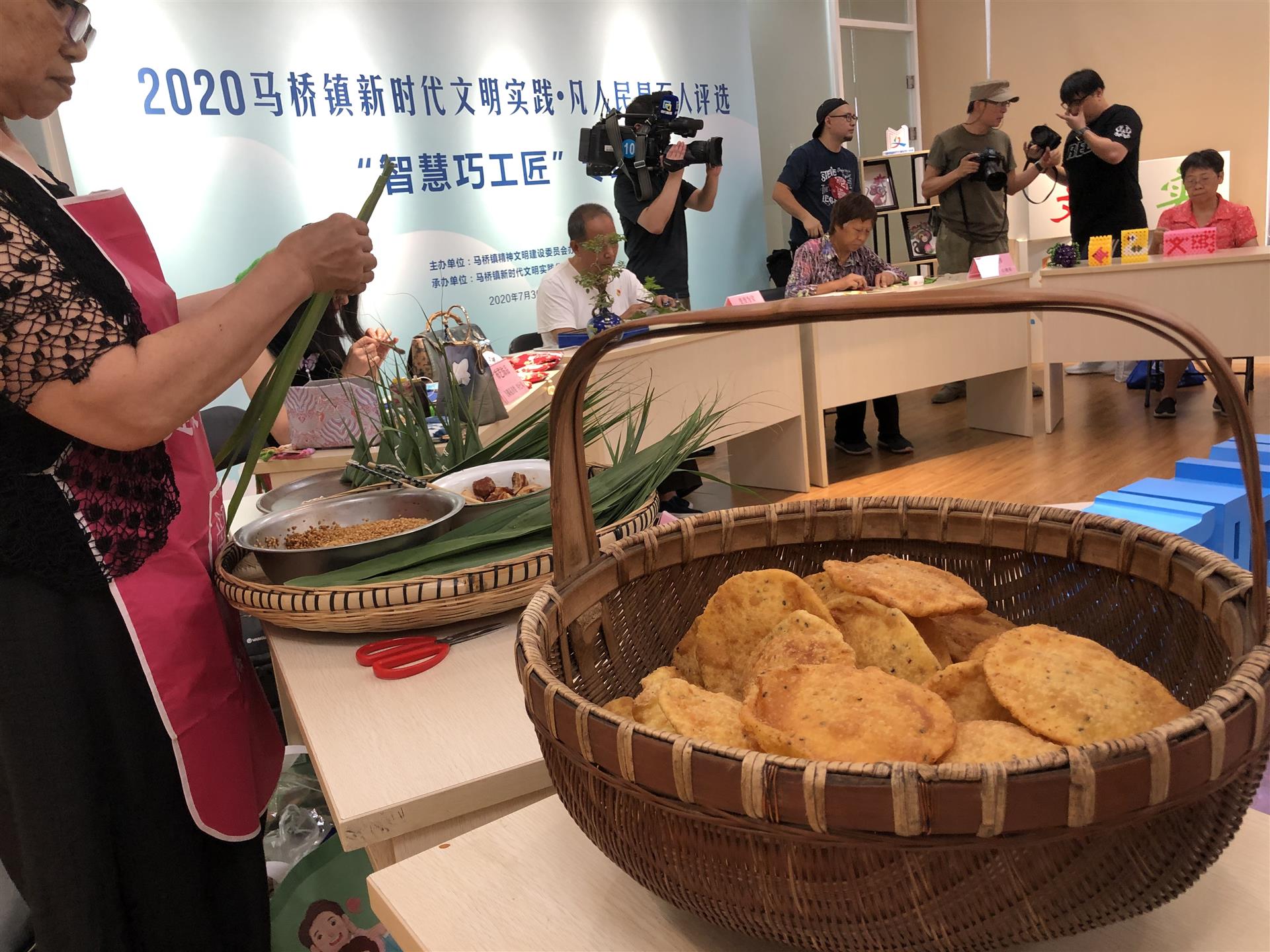 上观新闻|闵行区这个地方今天首次开放，一篮香喷喷的马桥烧饼吸引了人们的目光……