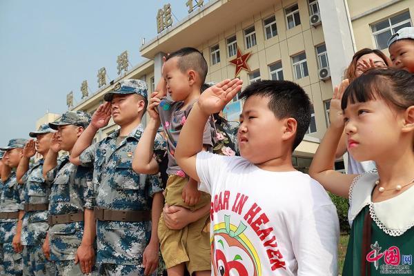 中国网|【八一建军节特刊】我们 向祖国报到