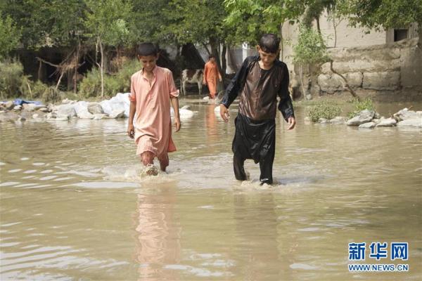 新华网|阿富汗东部突发洪水已造成16人死亡[组图]