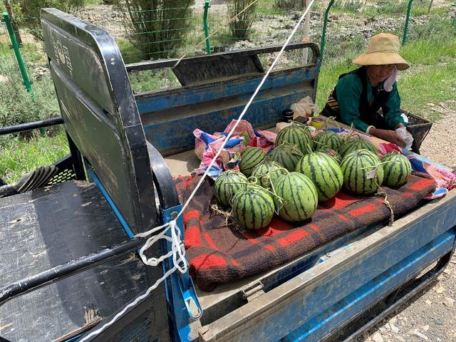 纵相新闻|跨越五千公里，探秘西藏特色手工艺品如何走出雪山？