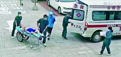 天天正能量微信公号|送外卖,却跟着上了救护车!他这通操作,赞!