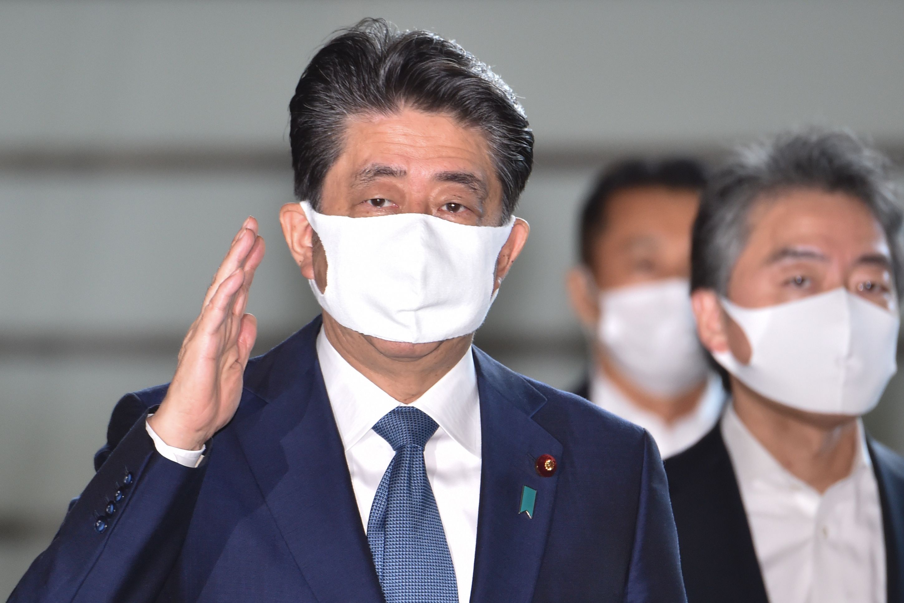 安倍晋三因健康原因决定辞职 谁会来接班