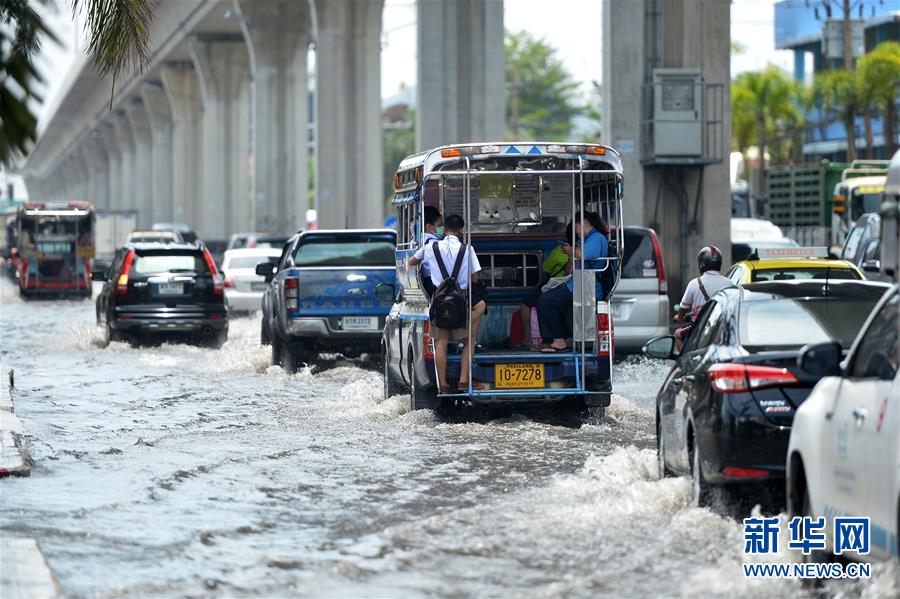 新华网|泰国曼谷暴雨导致城市内涝