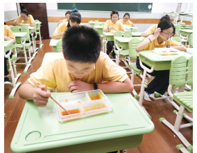 静安报|树立劳动光荣思想 学会感恩勇担责任——静安九万余青少年儿童开启新学年生活