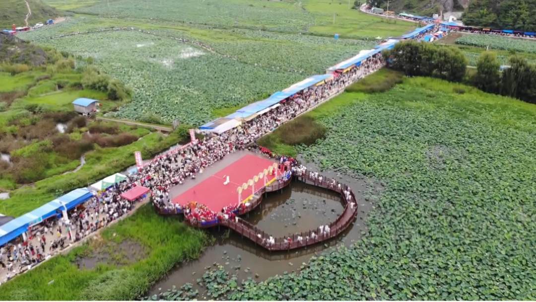 走向我们的小康生活：保山施甸：绿水青山就是咱致富的“靠山”.mp4_20200907_175119.519.jpg?x-oss-process=style/w10