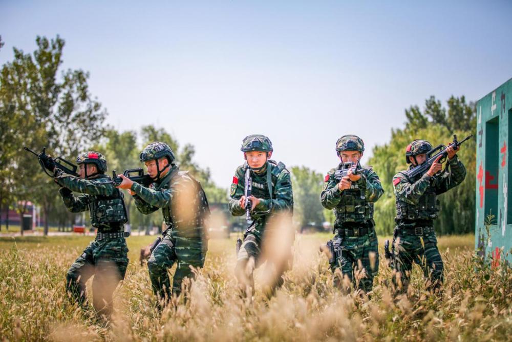 葫芦岛武警部队图片