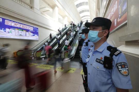 中国铁路微信公众号|李忠建：冲锋在前，守护战“疫”生命线