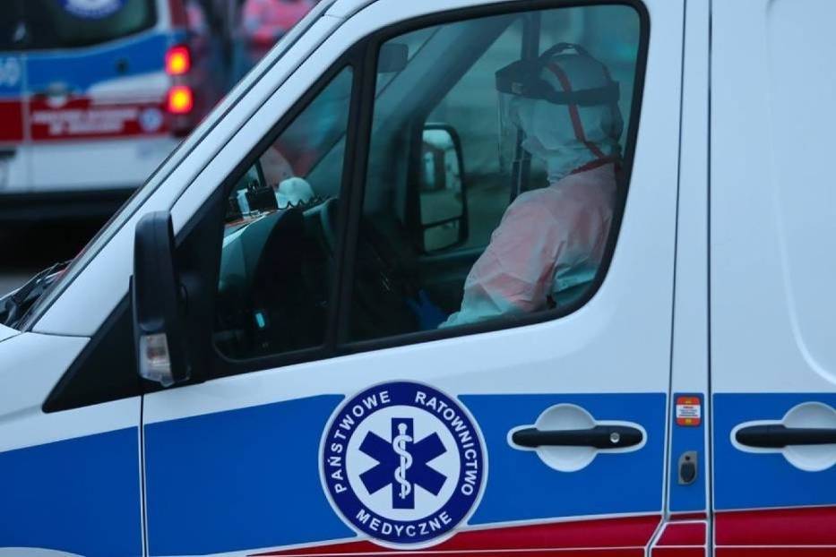 波兰累计确诊新冠肺炎病例73650例 暴发两起聚集性感染