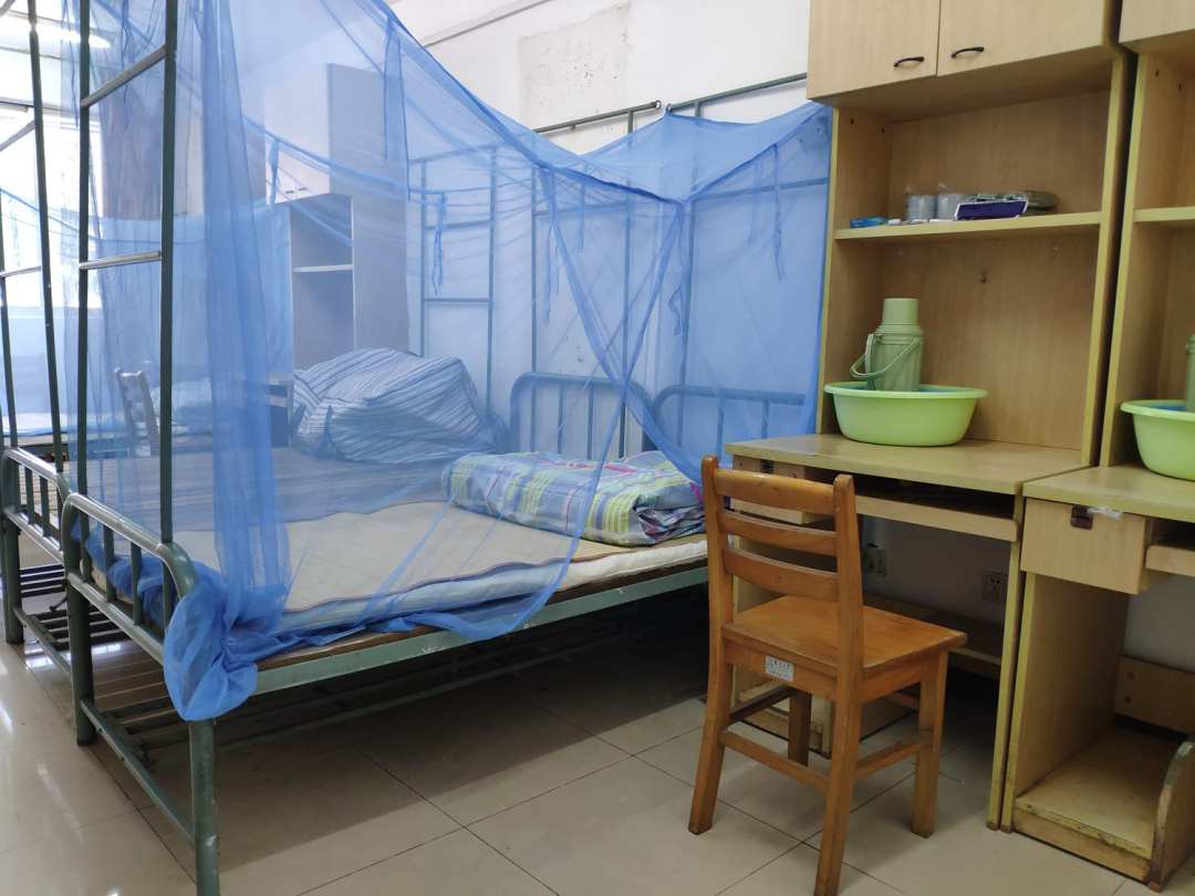 扬州大学学生处还为叶冠辰私人定制了一间单人宿舍