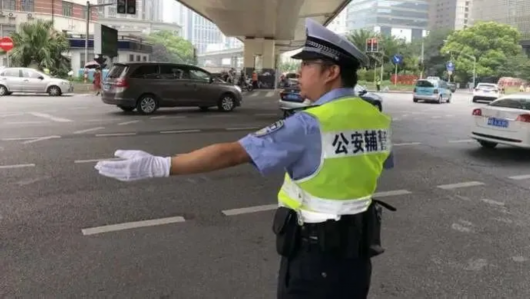 上海宝山|他们像警察，又不是警察。今后，表现优秀的辅警也有机会晋升为警察！