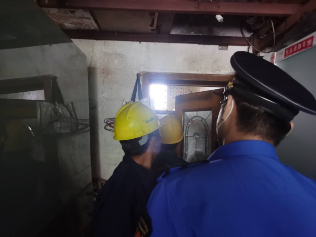 上海市宝山区人民政府网站|区城管执法局解决市民关切问题推进城市精细化管理