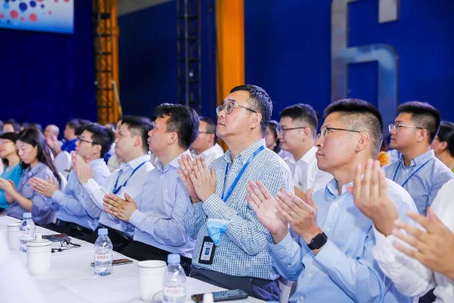 上海市宝山区人民政府网站|宝山工业园区开利中国6000冷吨测试台落成庆典顺利举行