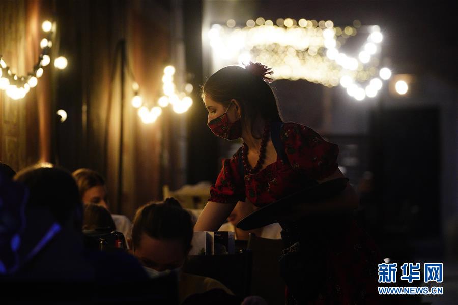 新华网|波兰单日新增确诊病例数创新高