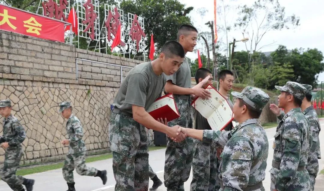 人民陆军|@这些新兵家长，喜报来了！