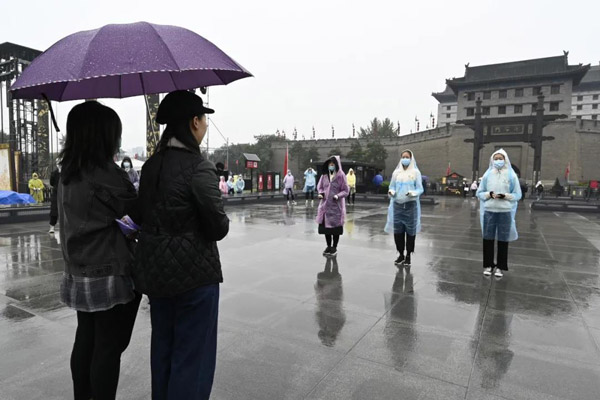 人民网|精彩提前看&#xA0;揭秘丝绸之路国际电影节迎宾仪式