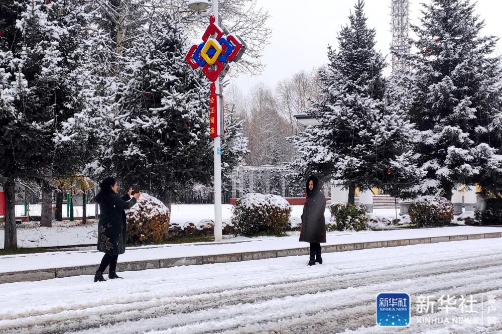 新华社|“雪景模式”已开启！大兴安岭地区迎来秋后首场降雪