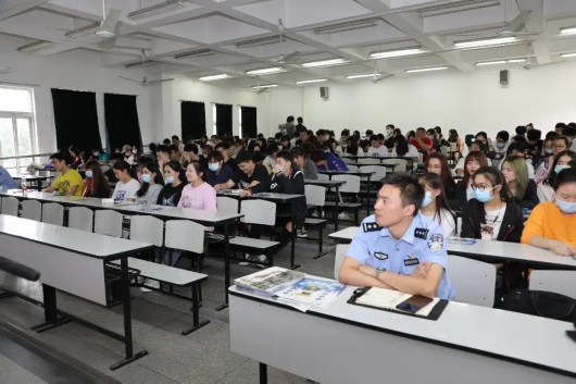 绿色青浦|他们，为建设“平安”青浦持续守护