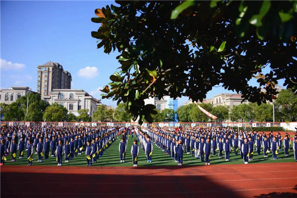 上海市浦东新区唐镇小学|[浦东]唐镇小学:爱萌于心 学成于行-首届成长节开幕式暨少先队建队日主题集会