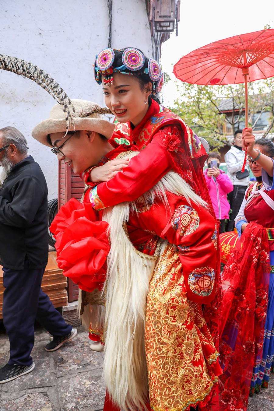 丽江纳西族婚礼图片