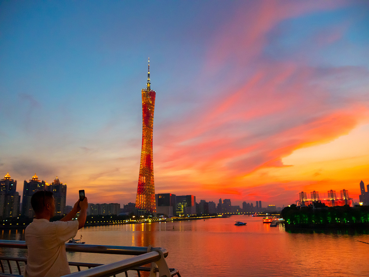 点击图片可跳转至下一页