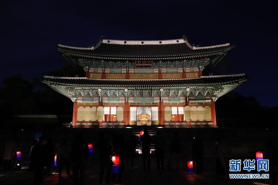 （国际）（1）提灯夜游昌德宫