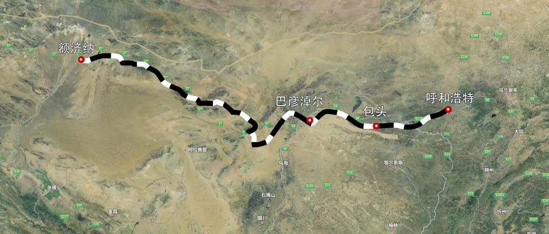 中国铁路微信公号|这趟列车上, 为何藏着一把把铁锹?