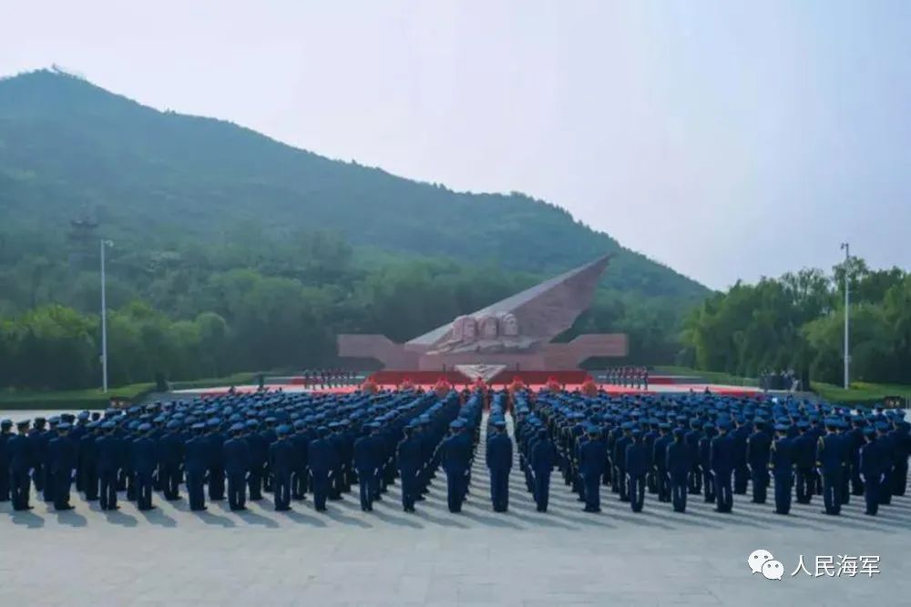 人民海军|71载海天同战，人民海军祝人民空军生日快乐！