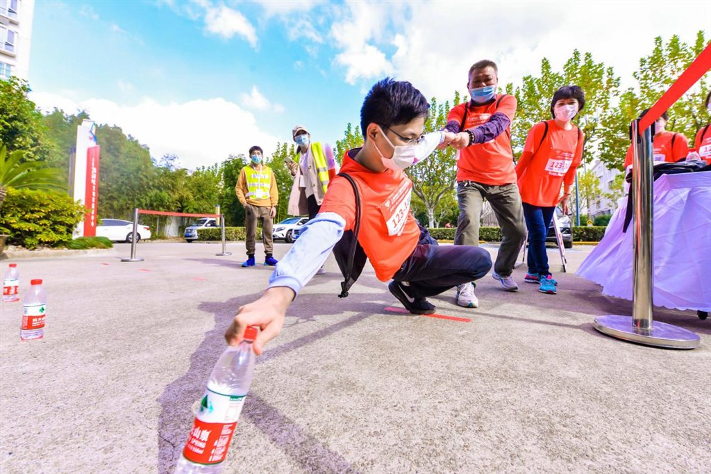 东方网|“发现上海之美”从金杨出发沪市民运动会“悦”动生活城市定向赛举行