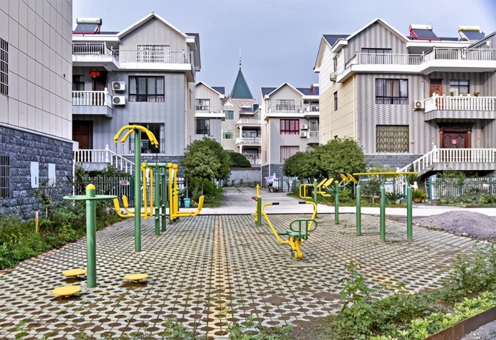 文明浇灌“人情味”岩头打造“快乐老家”