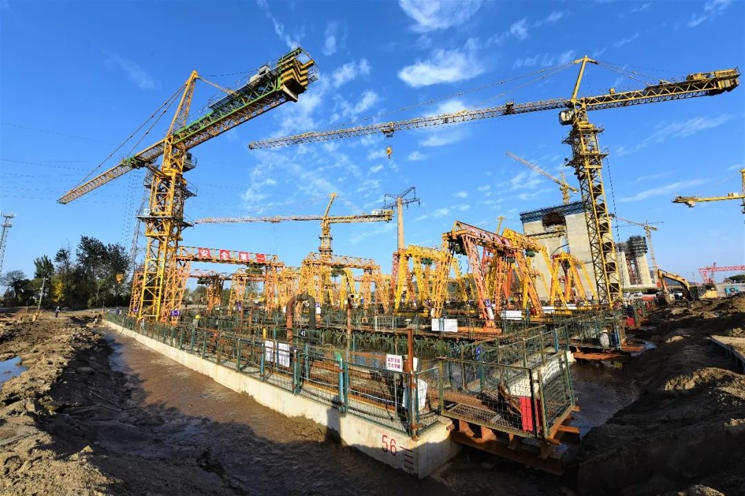 创多项世界之最的超级工程,开通了!