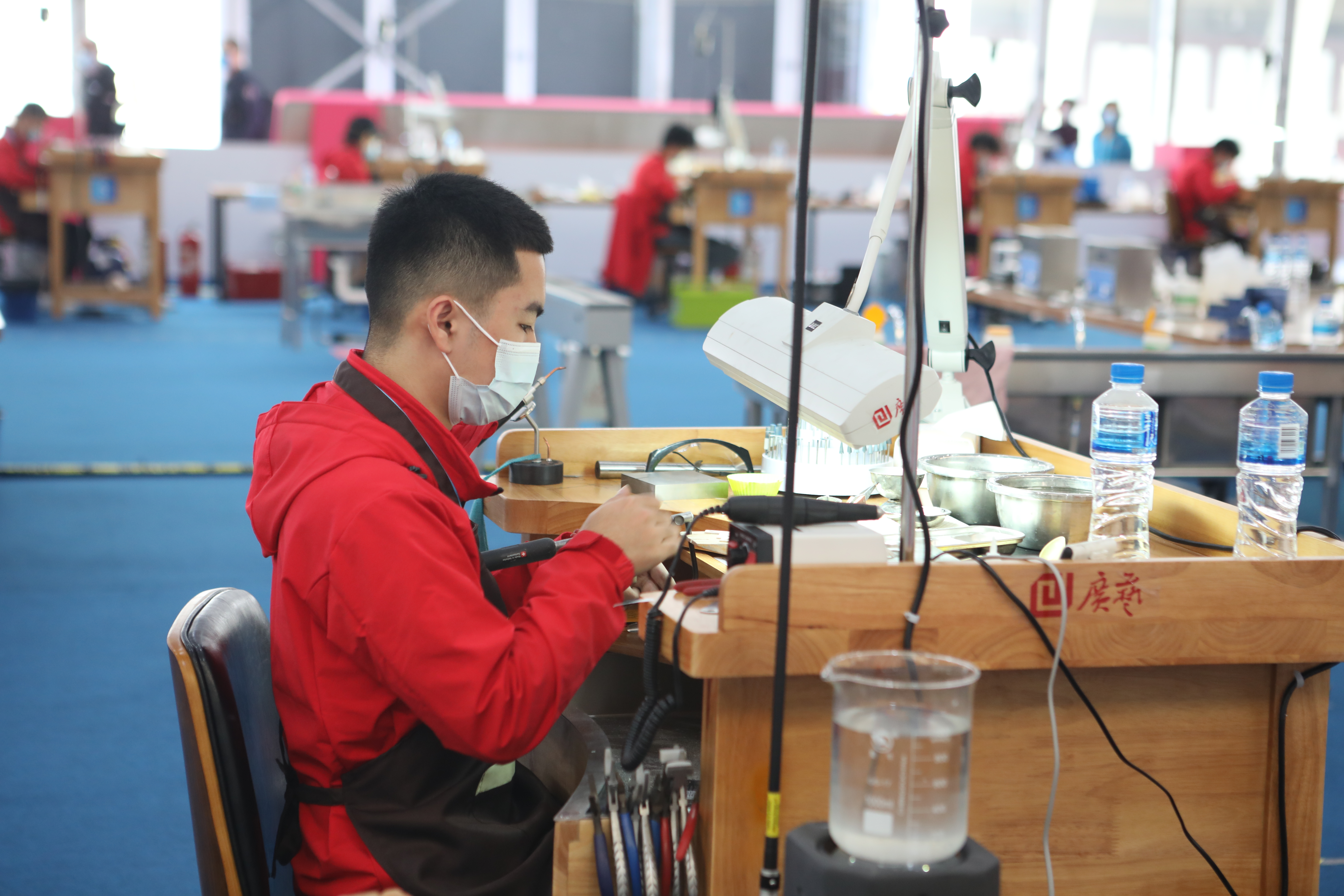 珠宝加工项目比赛现场