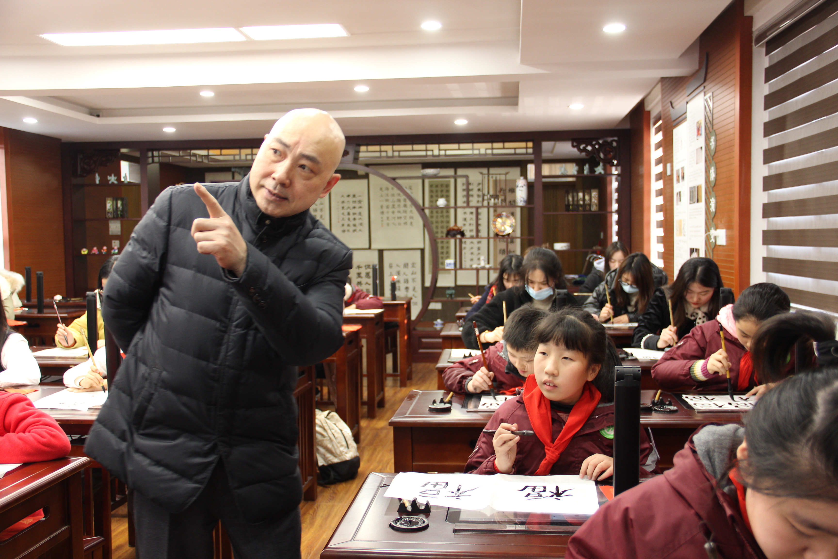 墨香武小 书意新年——武宁路小学书法名师进校园主题活动