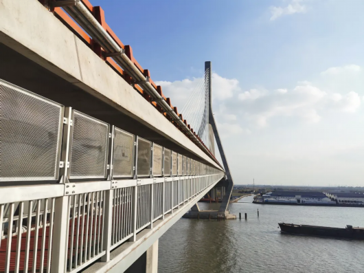 闵浦三桥可以步行通过啦