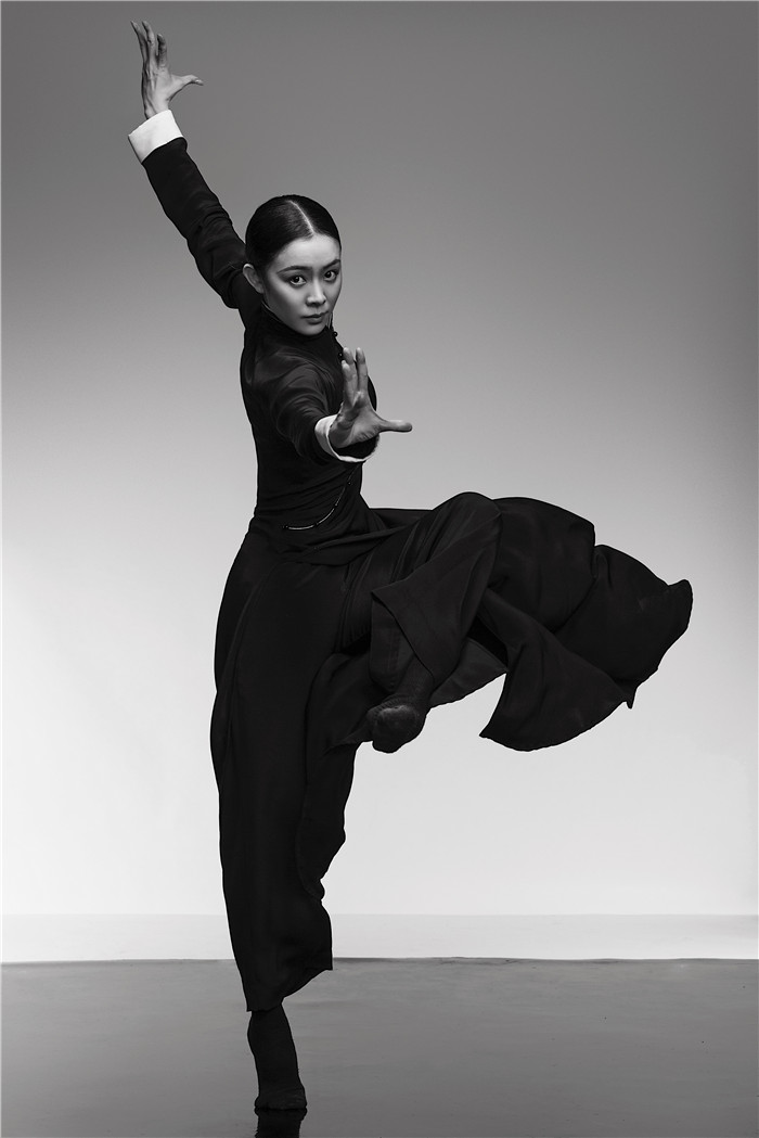 华宵一:你压得越低 才知道自己弹得有多高