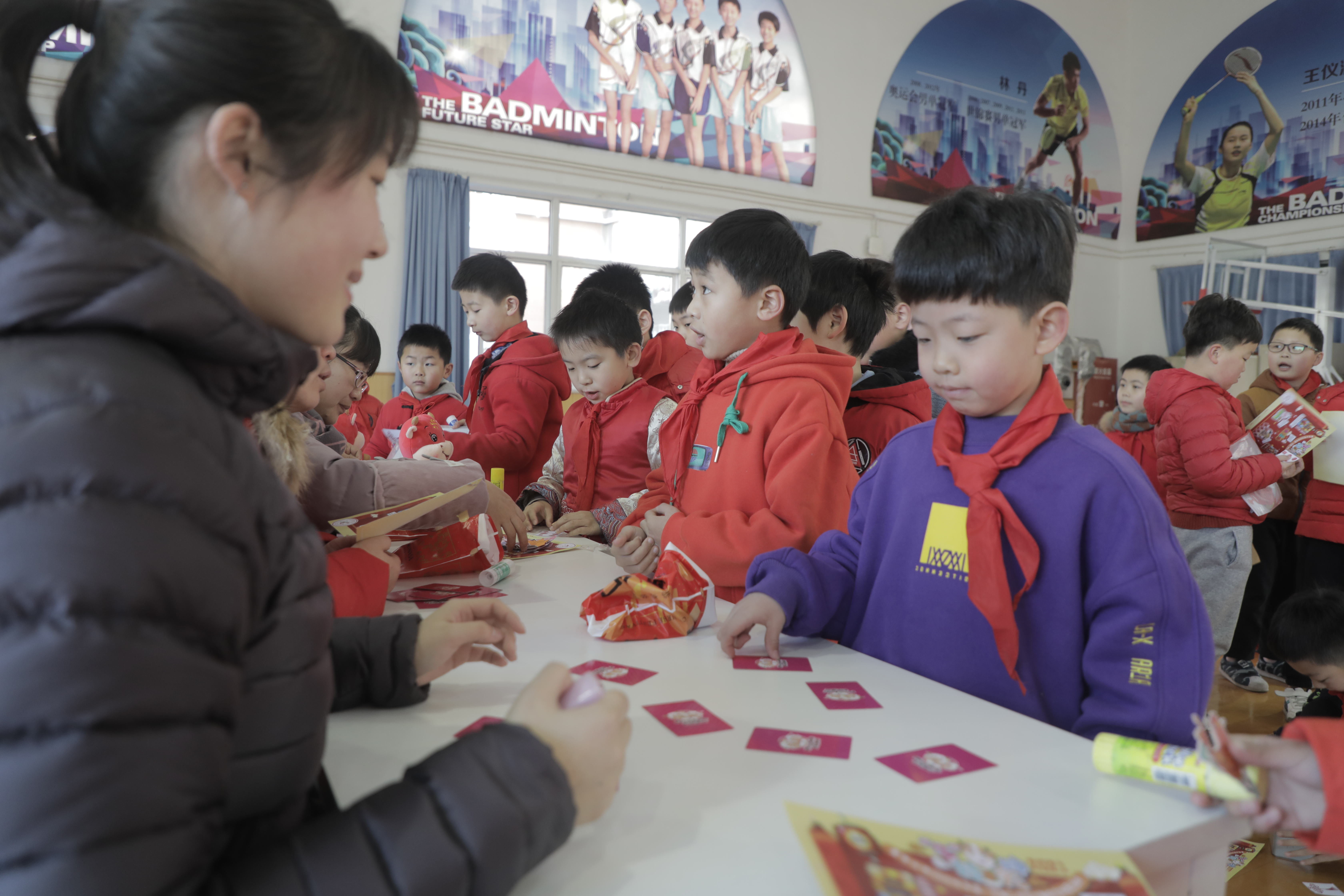 真光小学校服图片